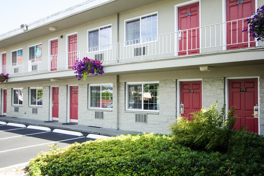 Campus Inn & Suites Eugene Downtown Dış mekan fotoğraf