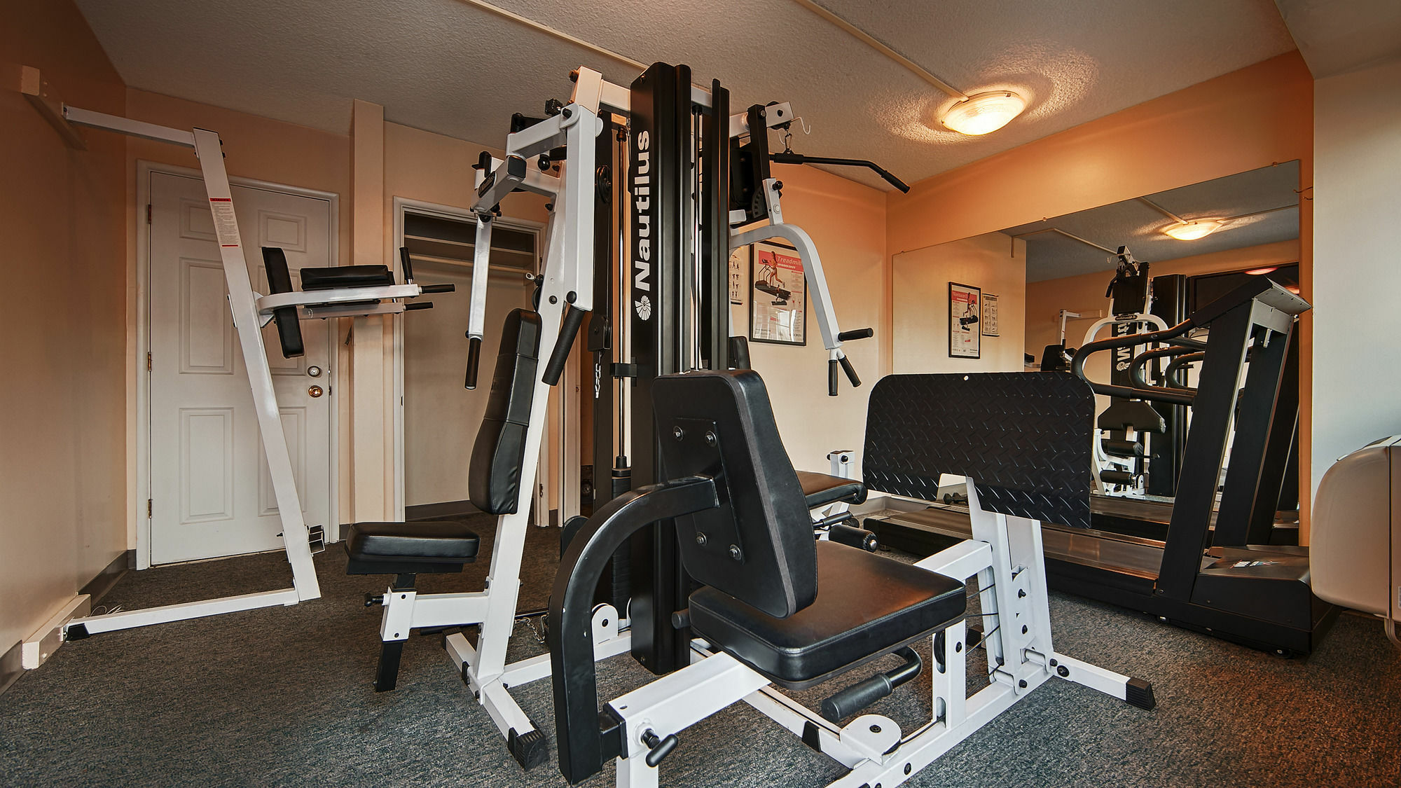 Campus Inn & Suites Eugene Downtown Dış mekan fotoğraf